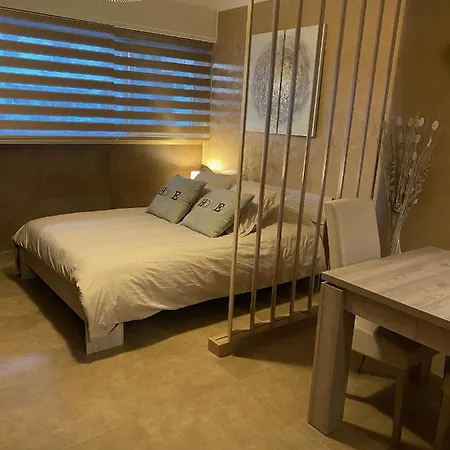 Beach-studio Antibes