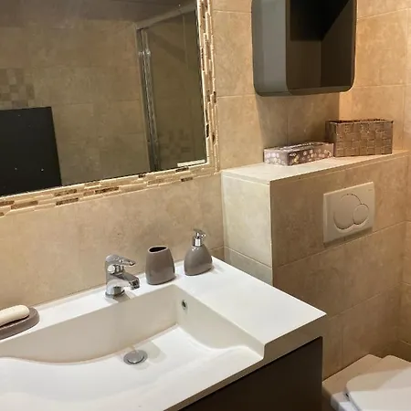 Beach-studio * Antibes